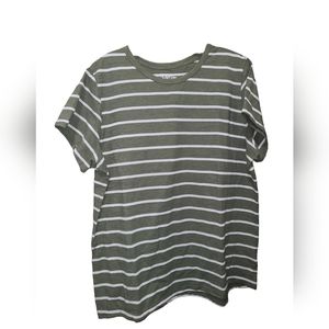 🌻Time & Tru Crew neck Shirt